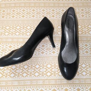Black Heels by Trotters